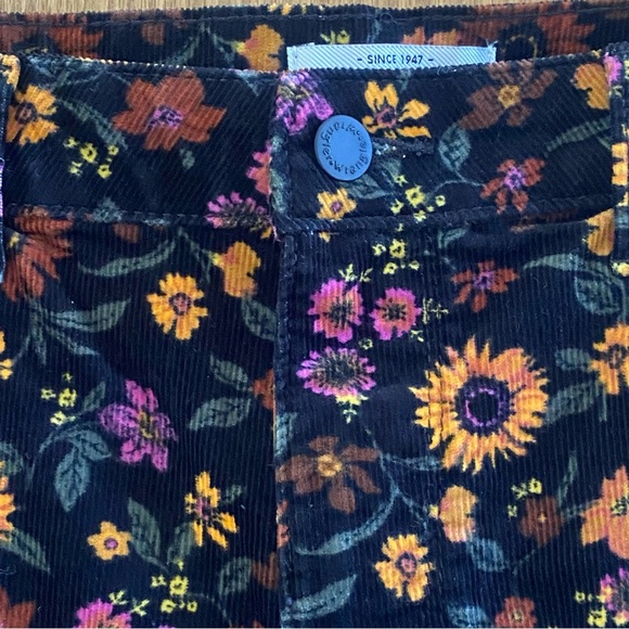 WRANGLER • High Rise Corduroy Fierce Flare - Floral - Size 12 x 34 - Picture 12 of 16